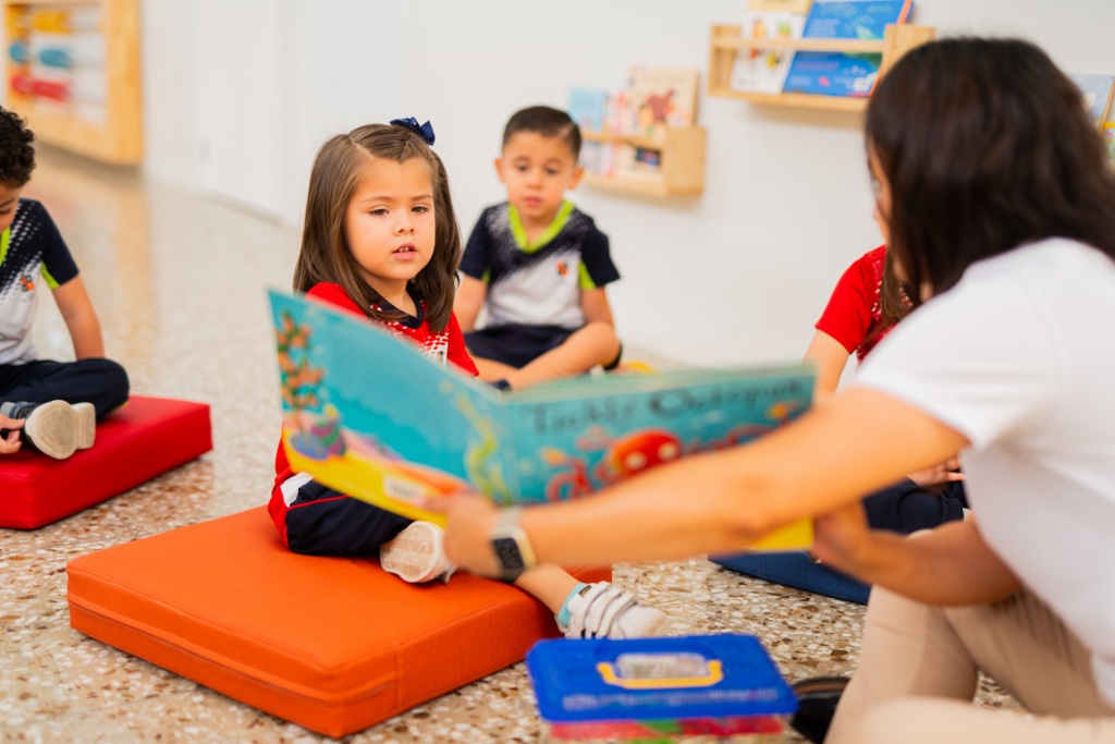 Metodología y preprimaria bilingüe APDE Las Charcas